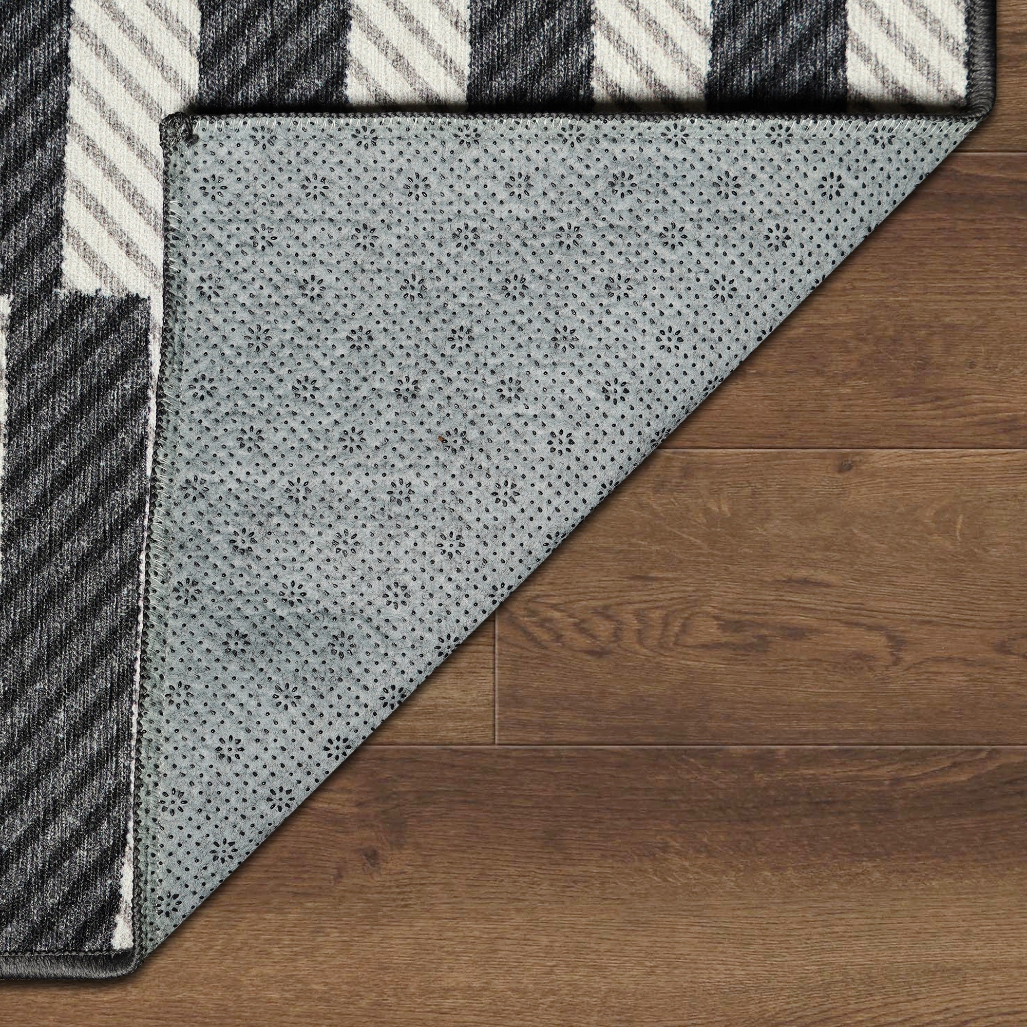 Tratti Offset Stripe Black Dining Room Washable Rug