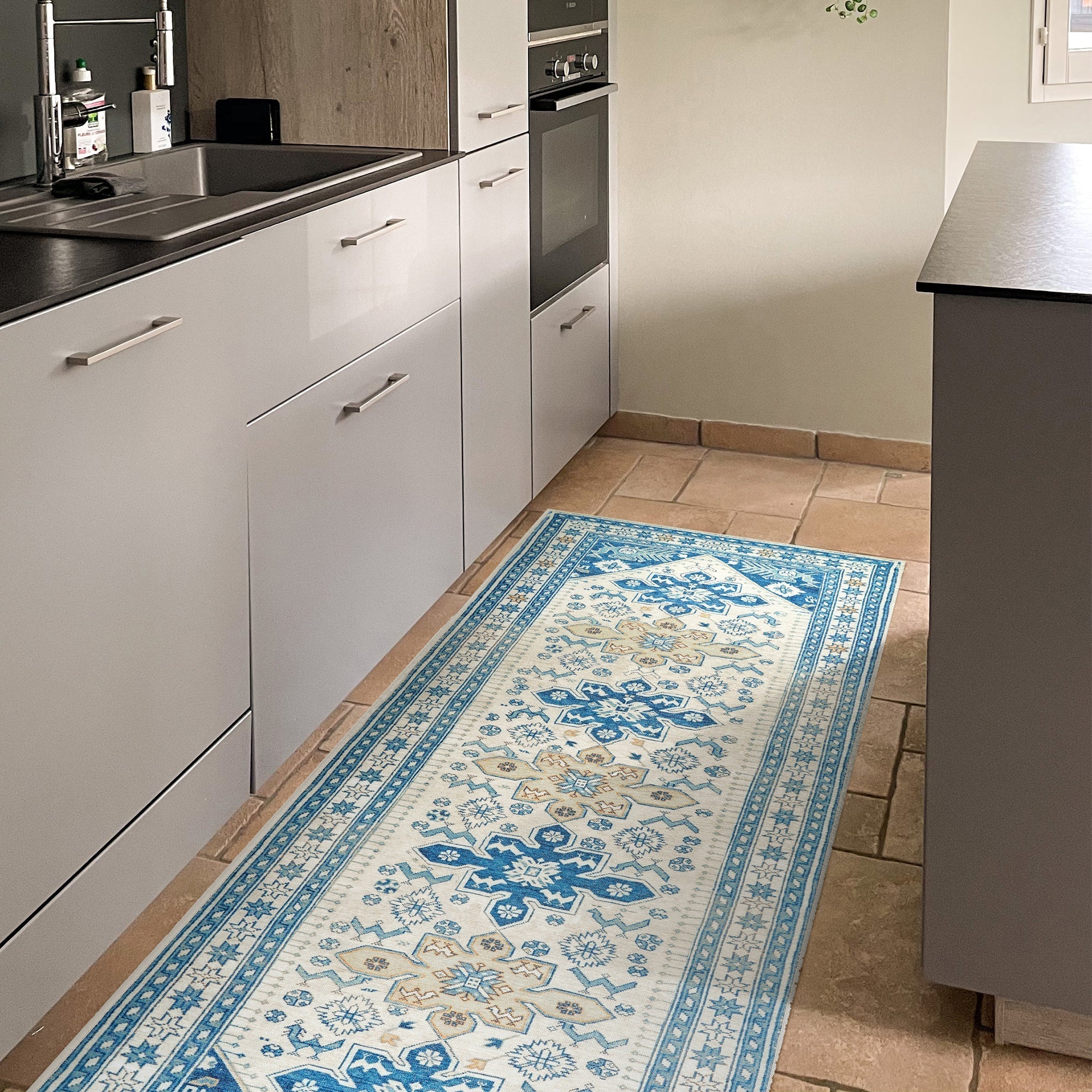 Saraz Blue Dining Room Washable Rug