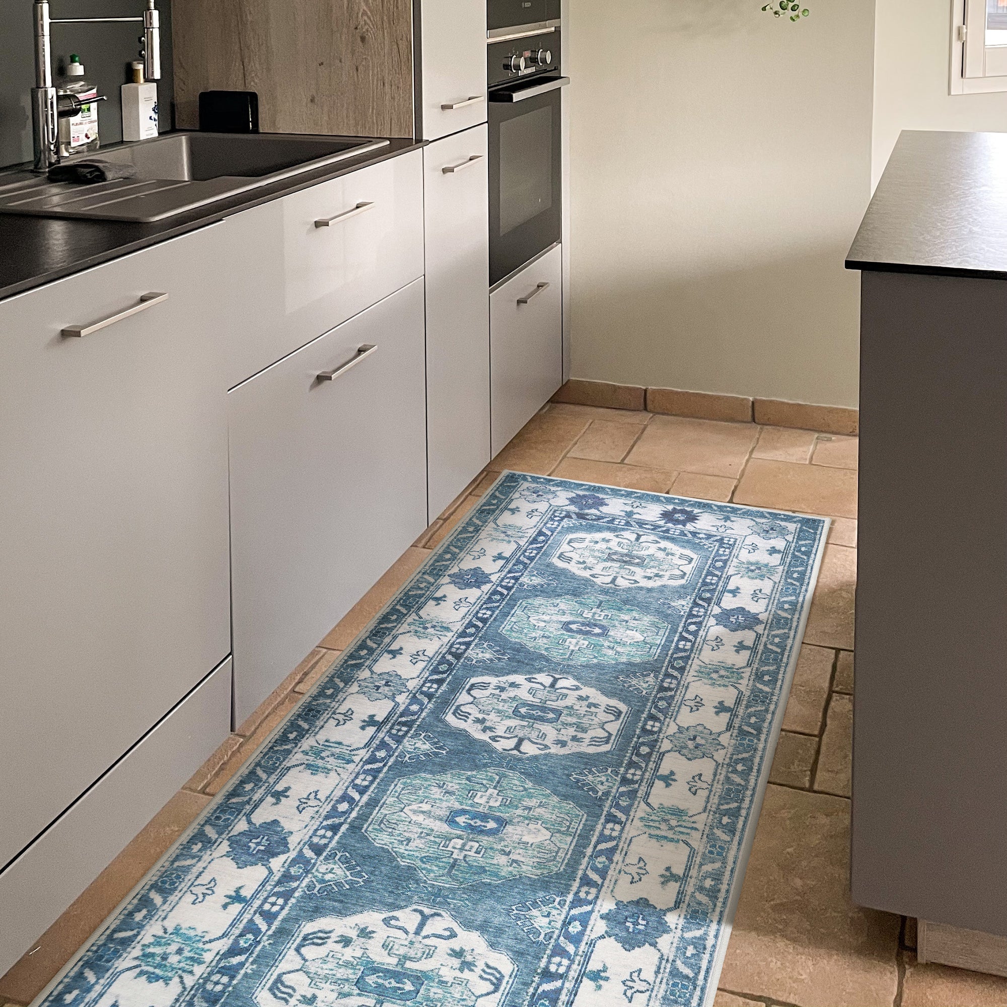 Shary Blue Dining Room Washable Rug