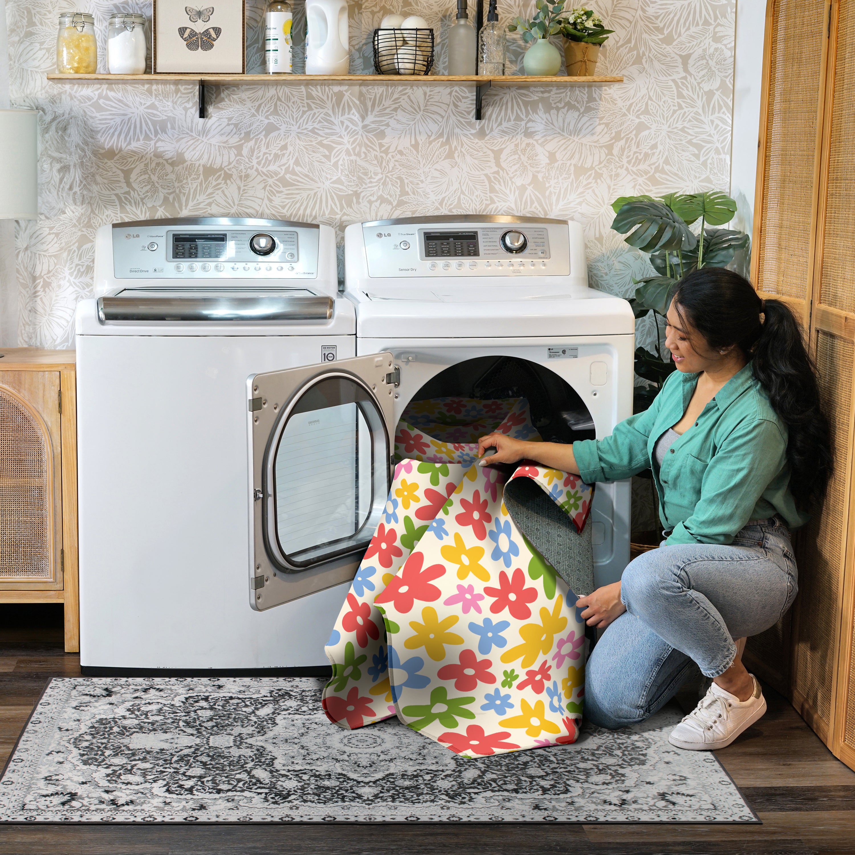 Kayla Fun Floral Machine Washable Rug