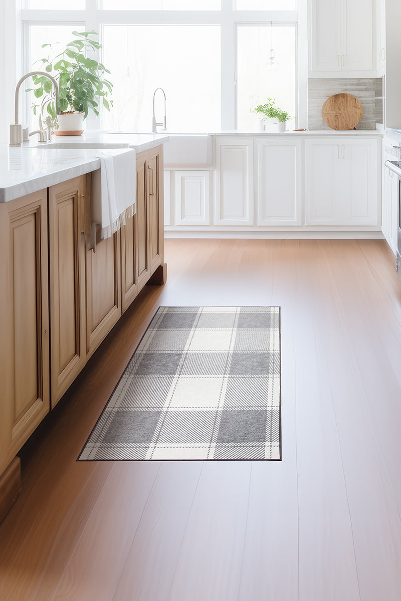 Buffalo Plaid Grey and White Washable Rug