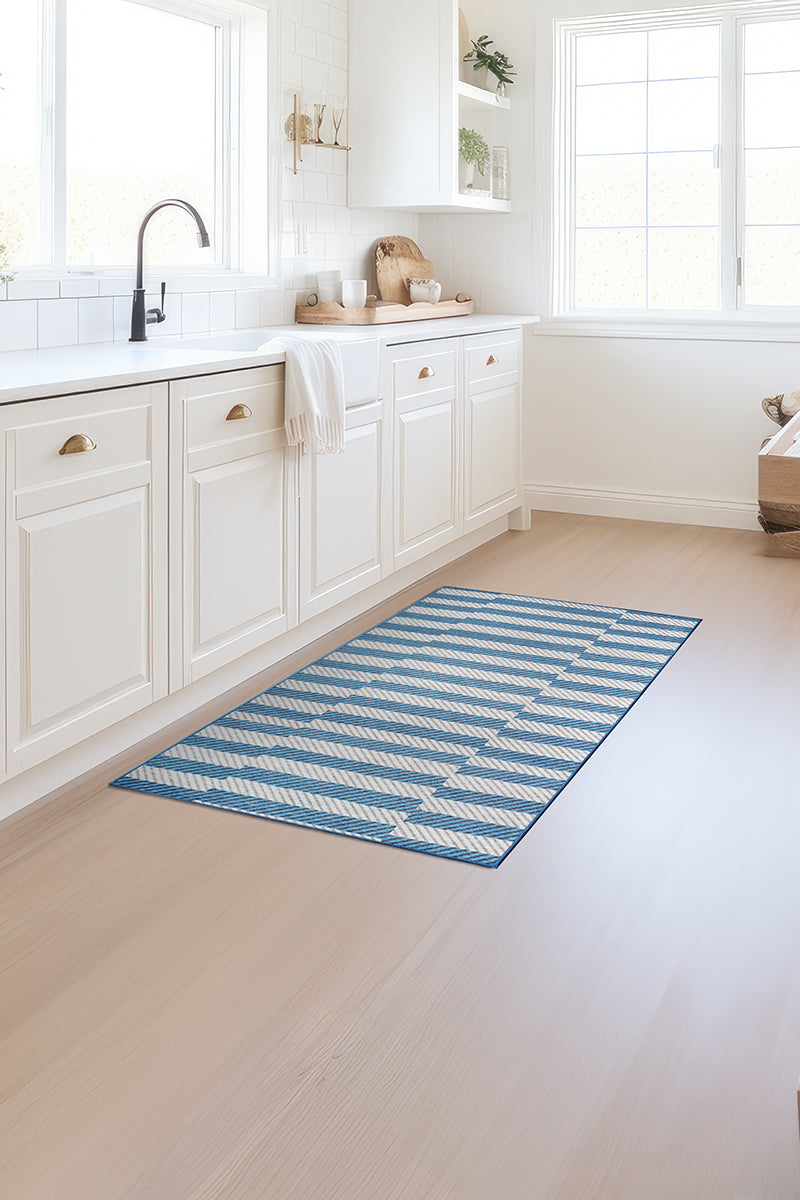 Tratti Offset Stripe Blue Washable Rug