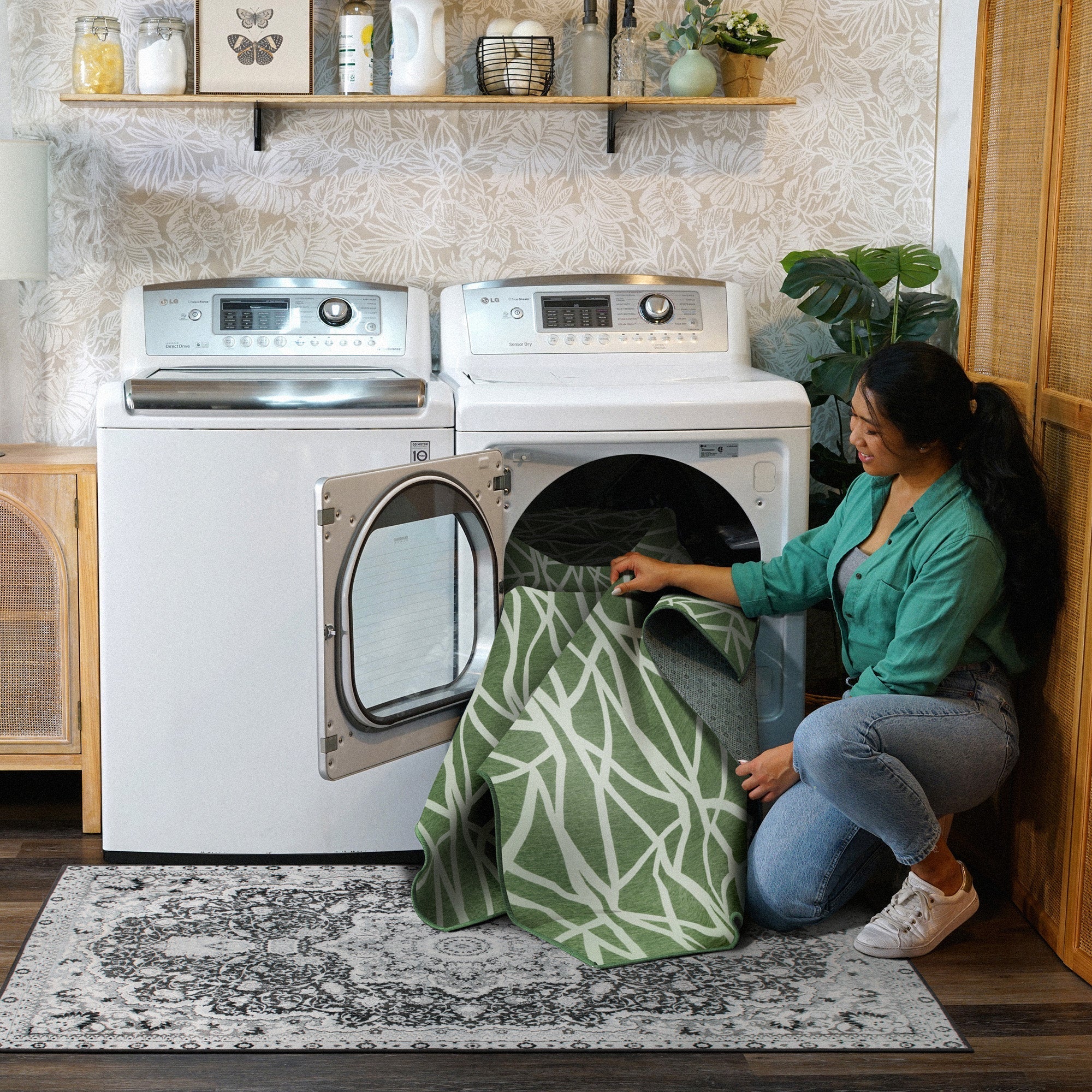 Intersections Juniper Green Washable Rug