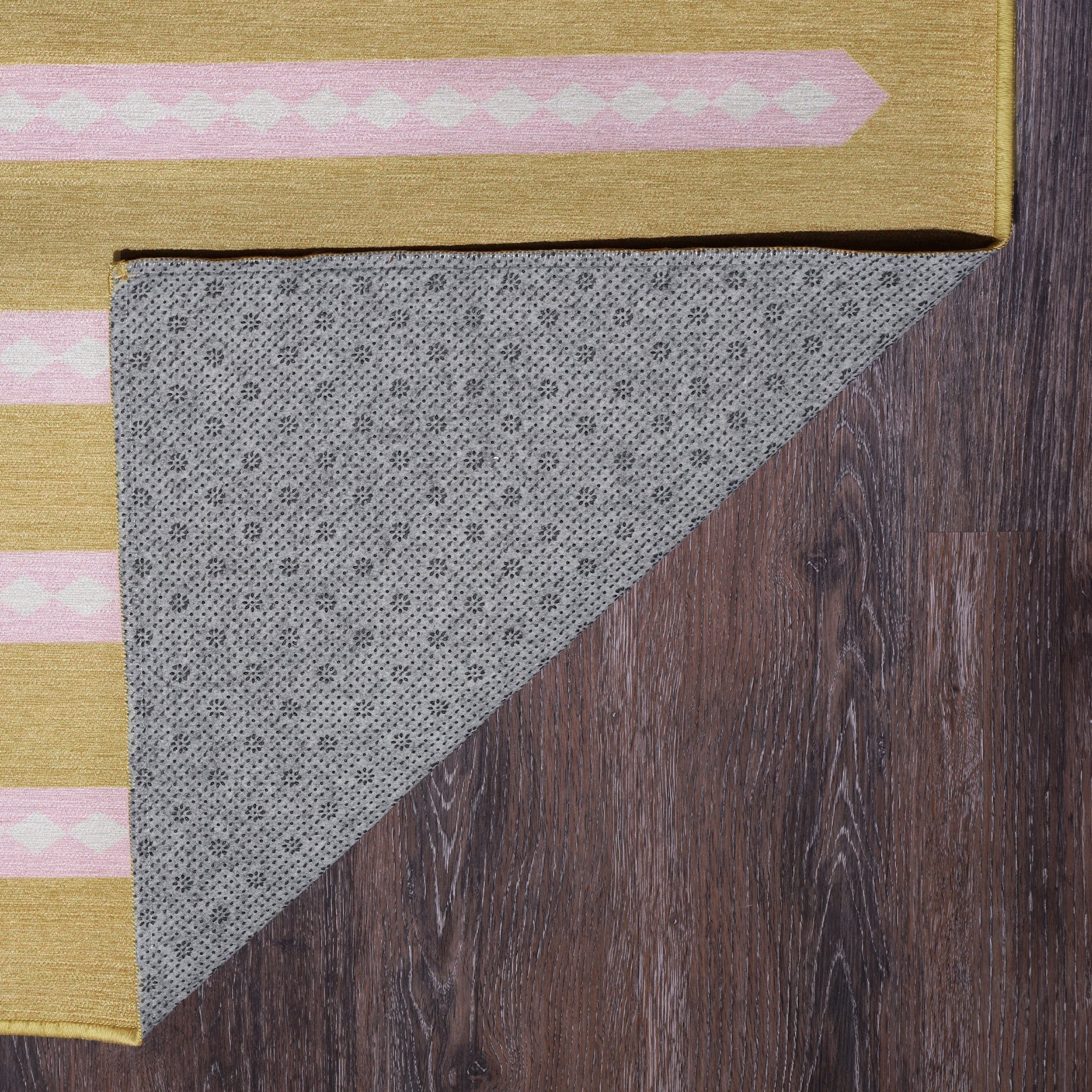 Dash And Dot Honey Beige Bedroom Washble Rug