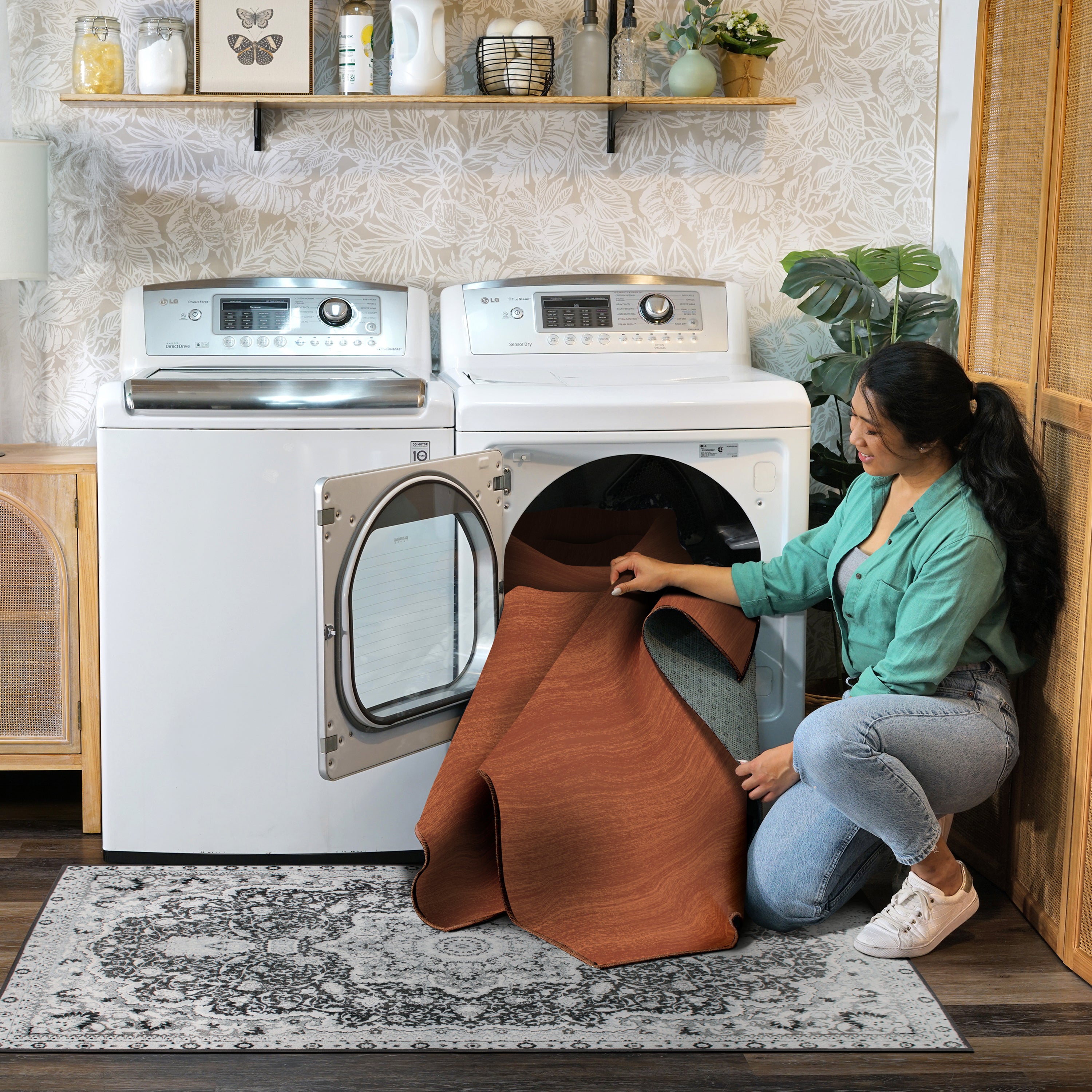 Solid Brick Machine Washable Rug