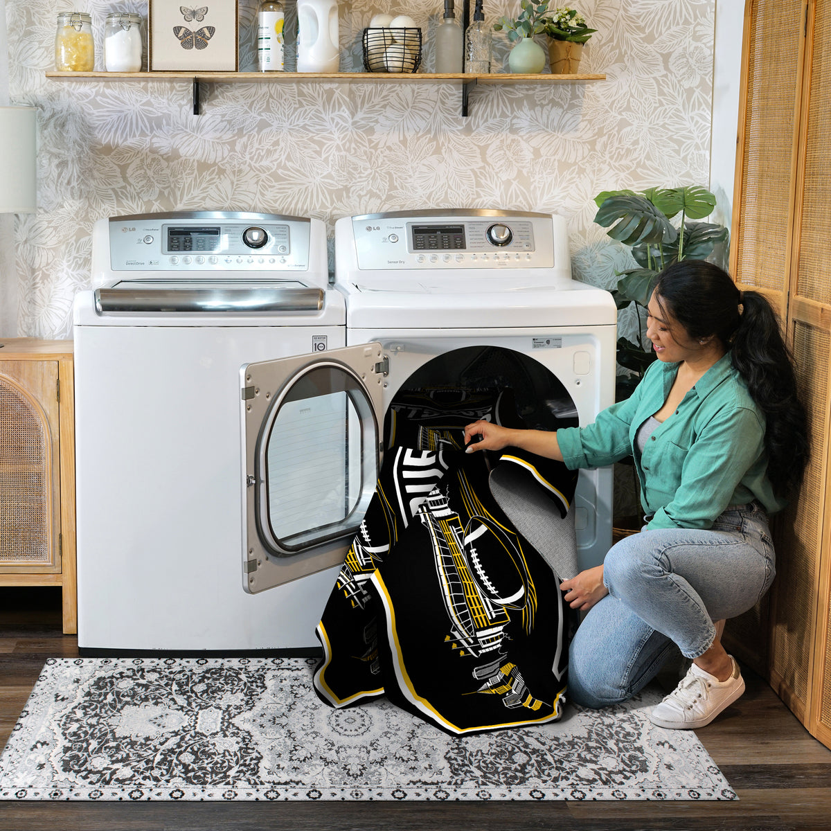 Pittsburgh Football Machine Washable Rug