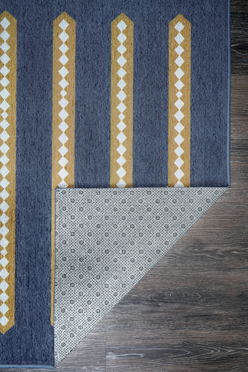 Dash And Dot Indigo Camel Washable Rug