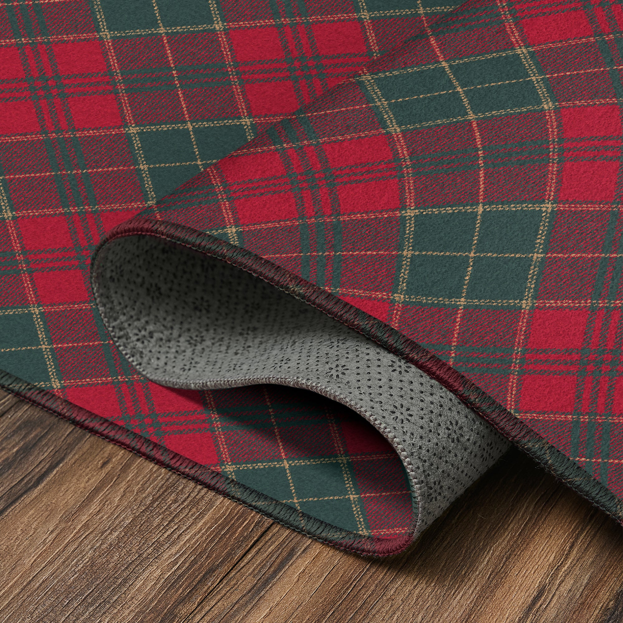 Holiday Winter Christmas Tartan Plain Red/Green Machine Washable Rug