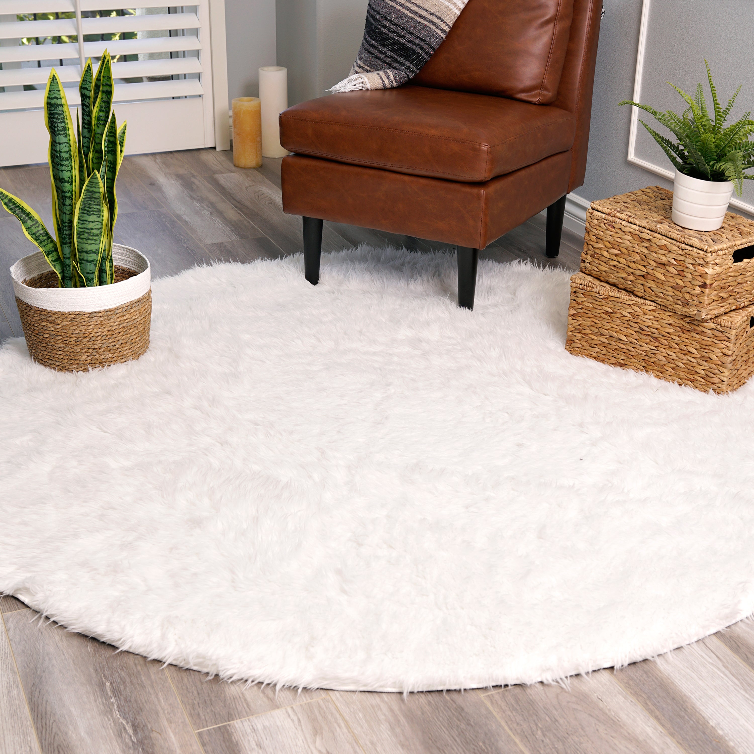 White Bedroom Washable Shag Rug