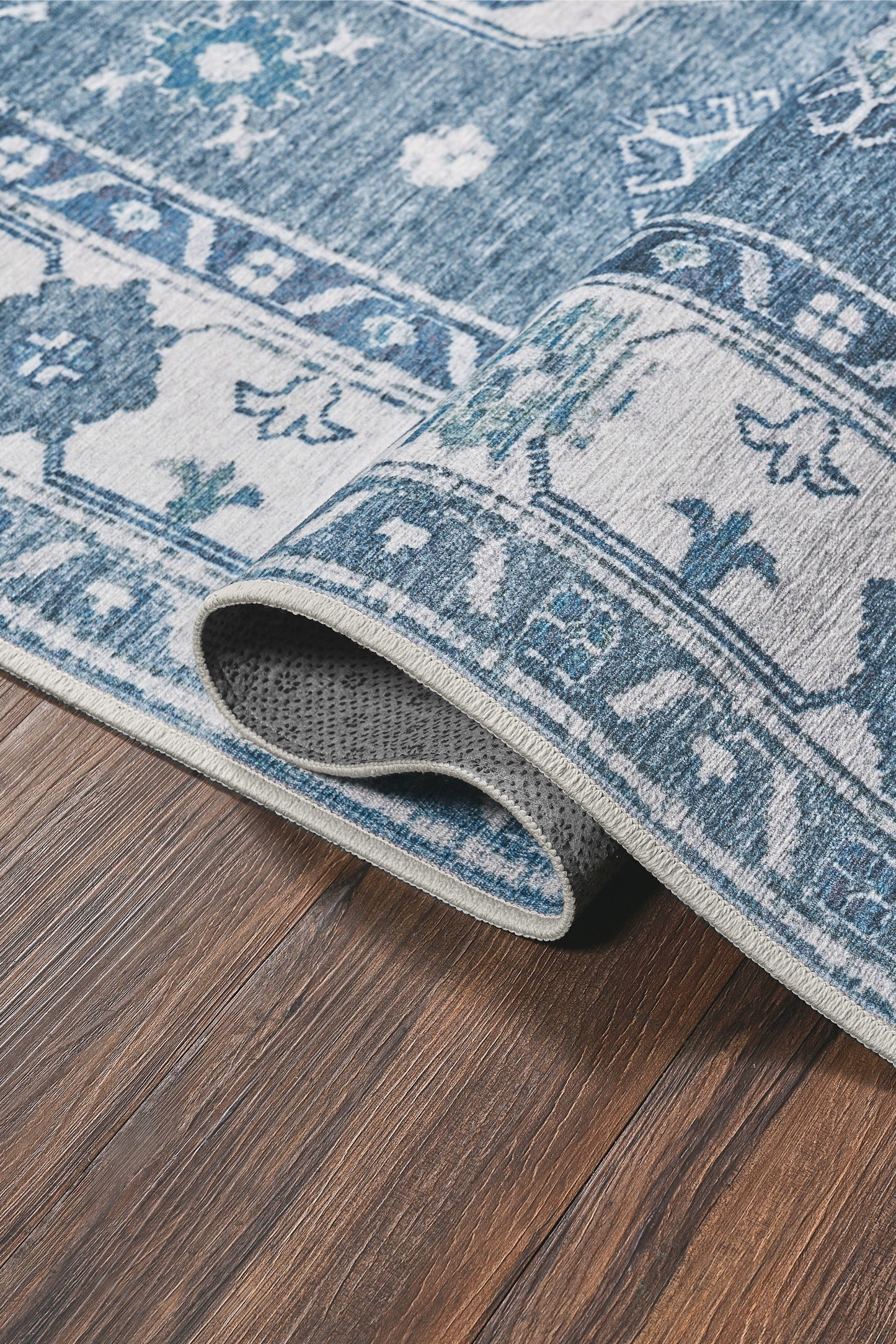 Shary Blue Washable Rug