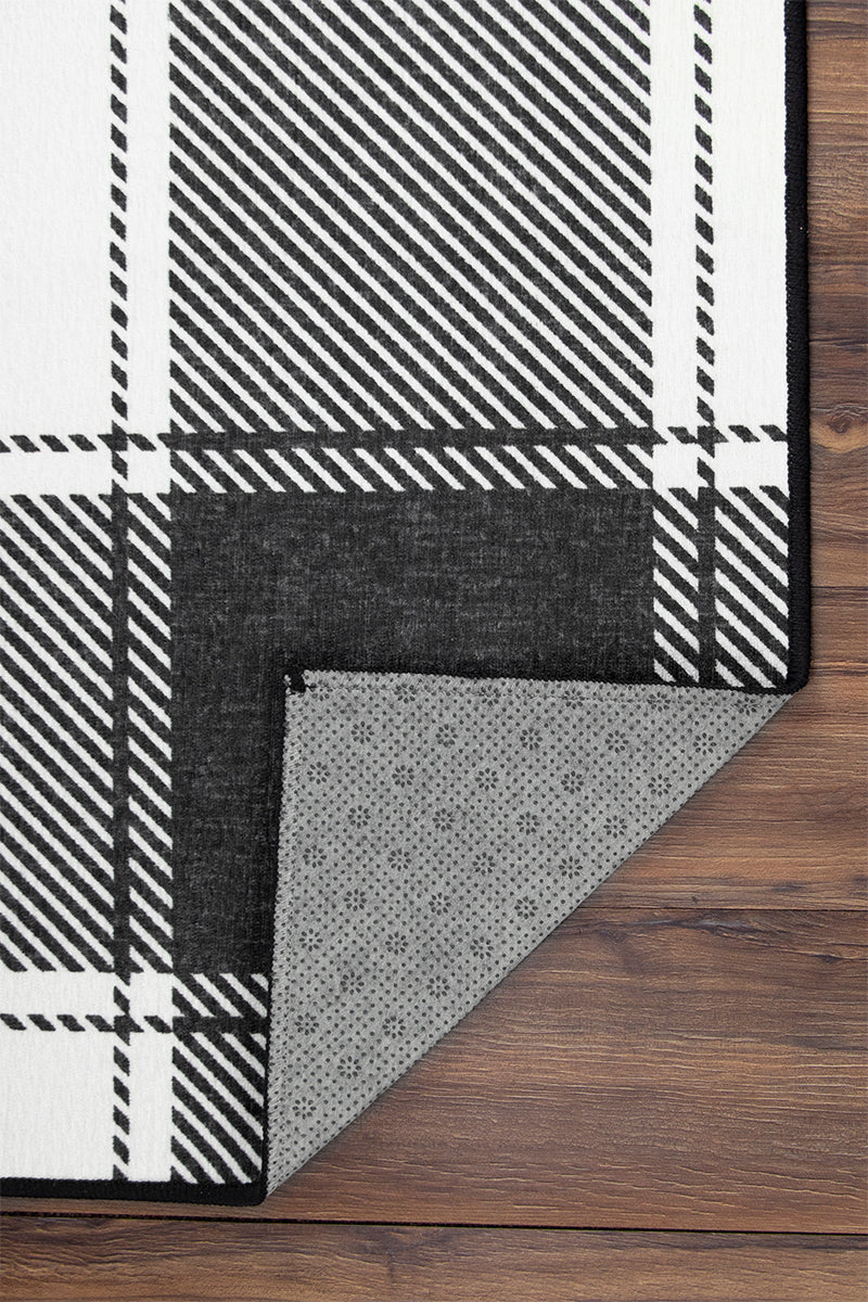 Buffalo Plaid Black and White Washable Rug